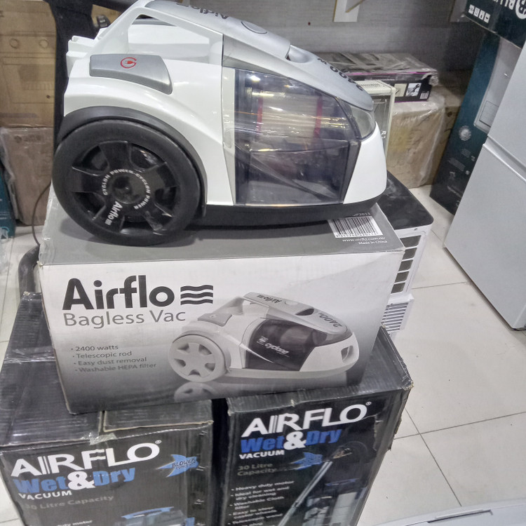 جاروبرقی ماشینی ایرفلو ۲۴۰۰وات