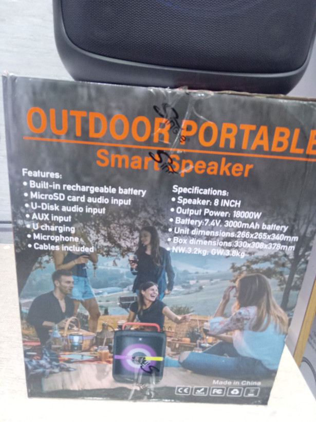 اسپیکر شارژی مدل zQs8183 SinG_e